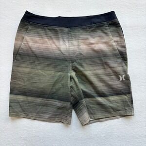 Hurley Board Shorts Mens Small Green‎ Striped E7732-00 Excellent Stretch Surf
